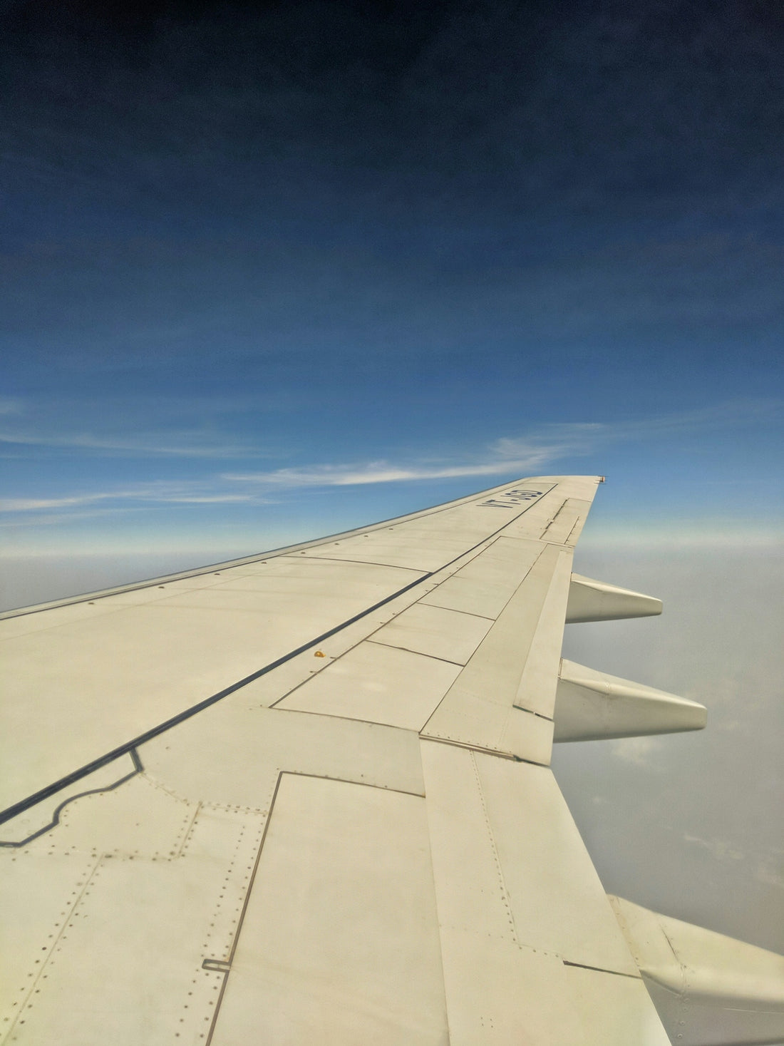 airplane wing in flight