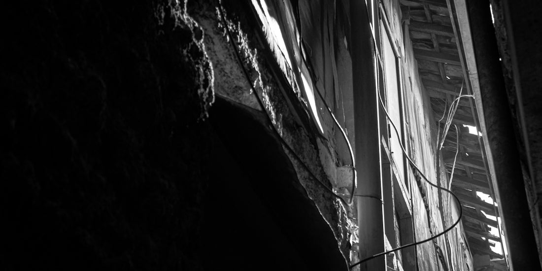 A black and white photo of a building